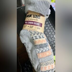 Muk Luks Cozy Gray and Peach Cabin Socks
